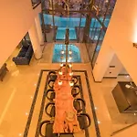 Unlimited 2 Luxury 6 Bedroom Villa *