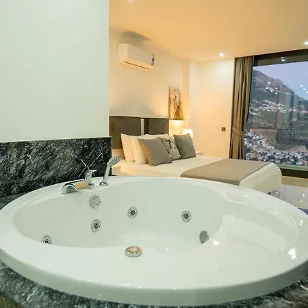 Unlimited 2 Luxury 6 Bedroom ヴィラ