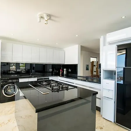 Unlimited 2 Luxury 6 Bedroom ヴィラ