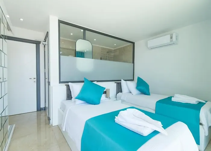 Unlimited 2 Luxury 6 Bedroom Villa Kaş
