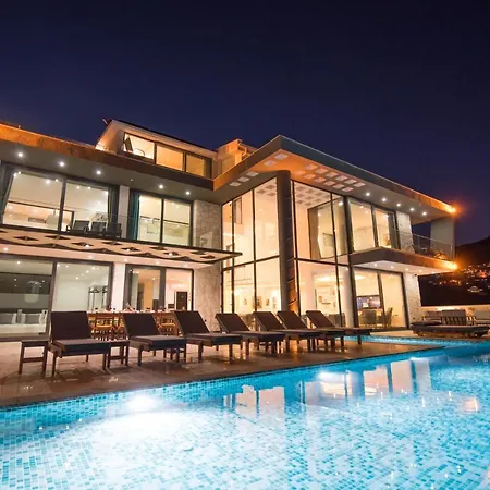 Unlimited 2 Luxury 6 Bedroom Villa Kaş