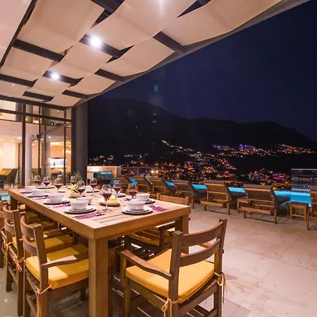 Unlimited 2 Luxury 6 Bedroom * Kaş