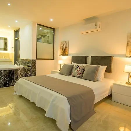 Villa Unlimited 2 Luxury 6 Bedroom Kaş