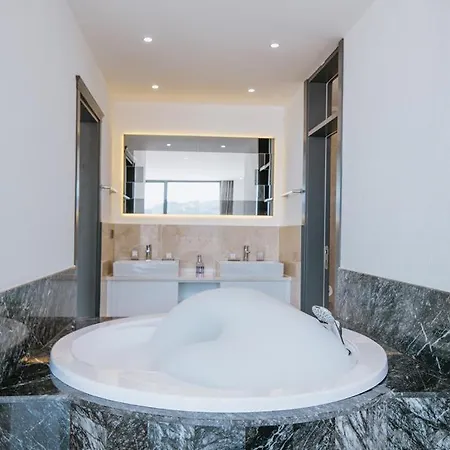 Villa Unlimited 2 Luxury 6 Bedroom Kaş