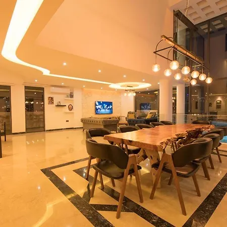 Unlimited 2 Luxury 6 Bedroom * Kaş