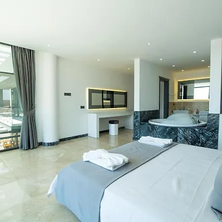 Villa Unlimited 2 Luxury 6 Bedroom Kaş