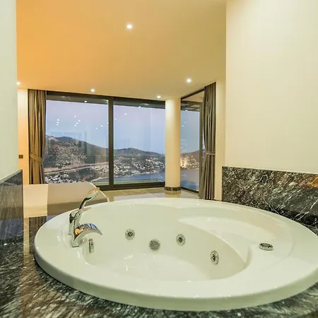 Unlimited 2 Luxury 6 Bedroom