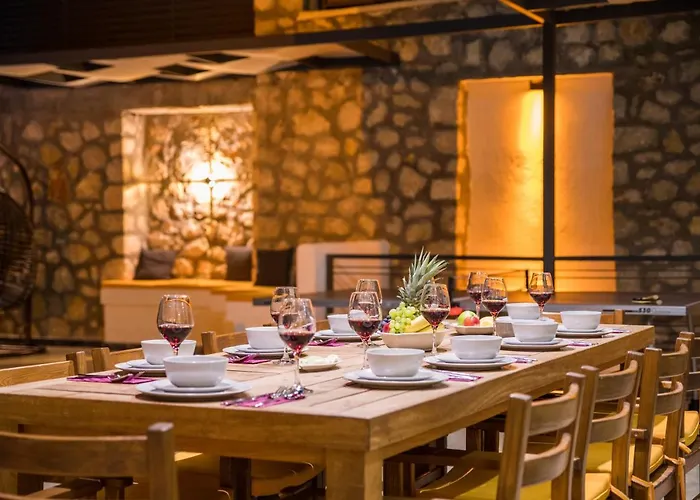 Villa Unlimited 2 Luxury 6 Bedroom *