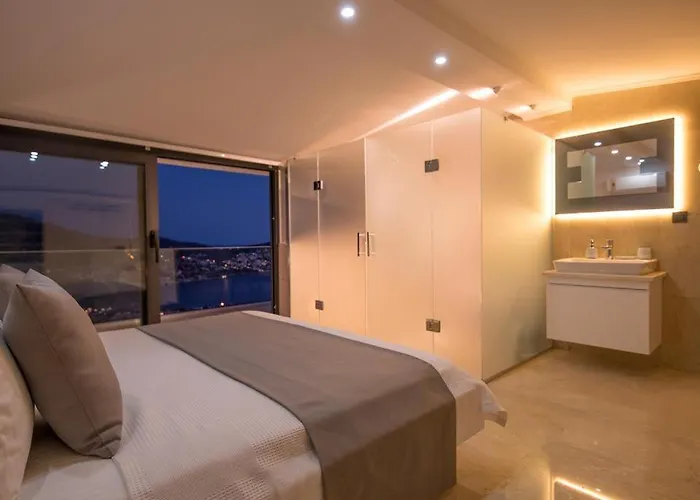 Unlimited 2 Luxury 6 Bedroom Kaş