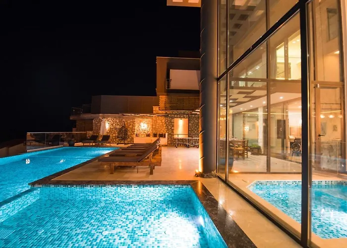 Unlimited 2 Luxury 6 Bedroom * Kaş