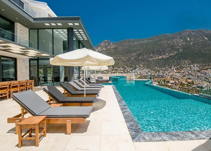 Unlimited 2 Luxury 6 Bedroom